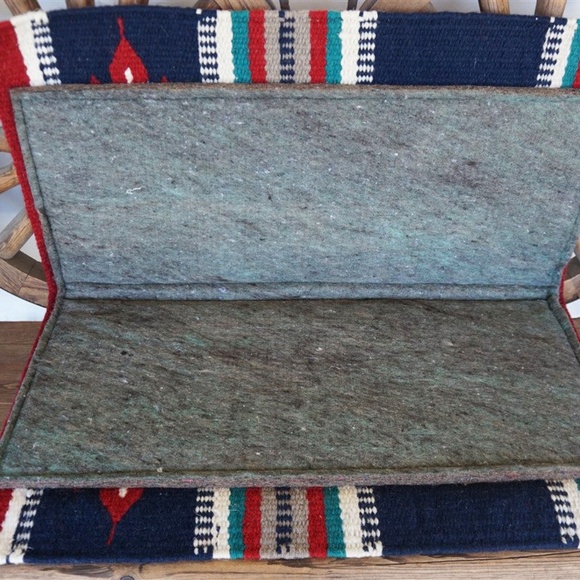 New Aztec Design Wool Saddle Pad EXTRA SHIPPING - Picture 4 of 5